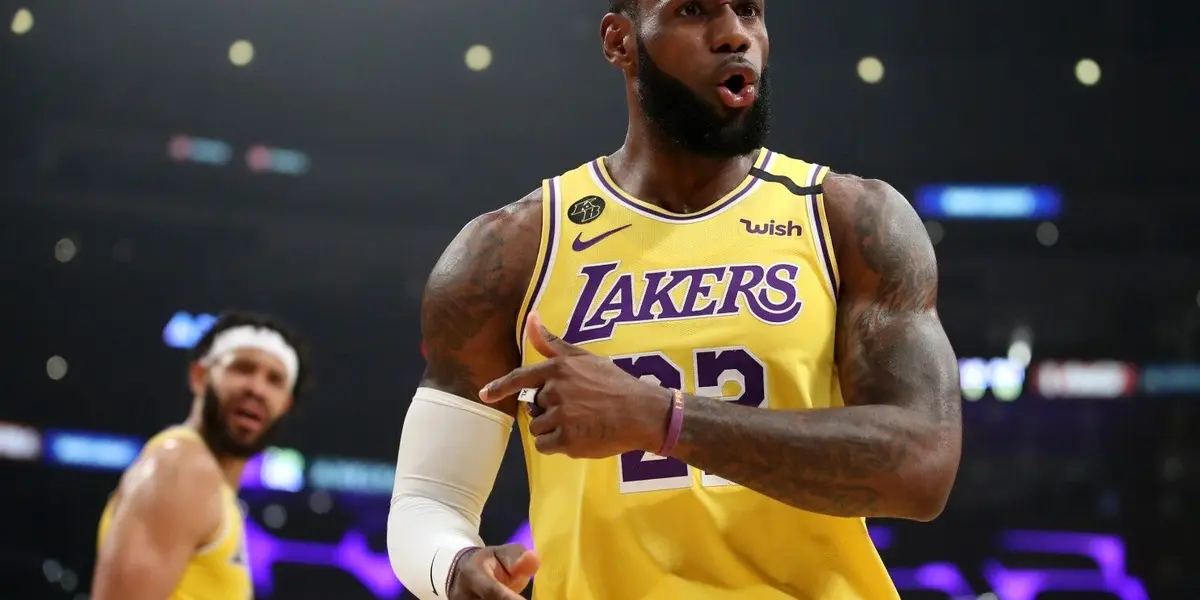 LeBron James showed off his body in a photo, that proves he hasn’t missed a bit for the upcoming