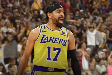 The LA Lakers just signed a new PG for the next season, and he has got the fans all excited