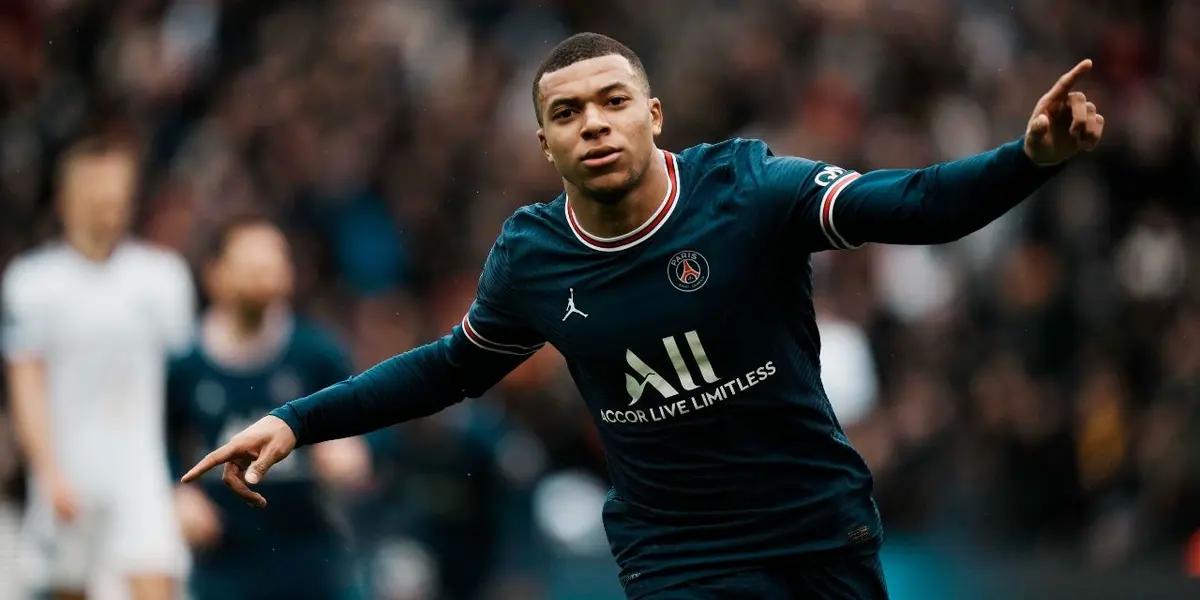 It is known that the 23 international soccer superstar Kylian Mbappe is an NBA fan, but who is his favorite basketball player?