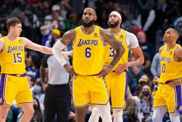 Lakers leaders in locker room believe the team is 'couple of players away' from being legitimate contenders; these will be the 'sacrificied ones'