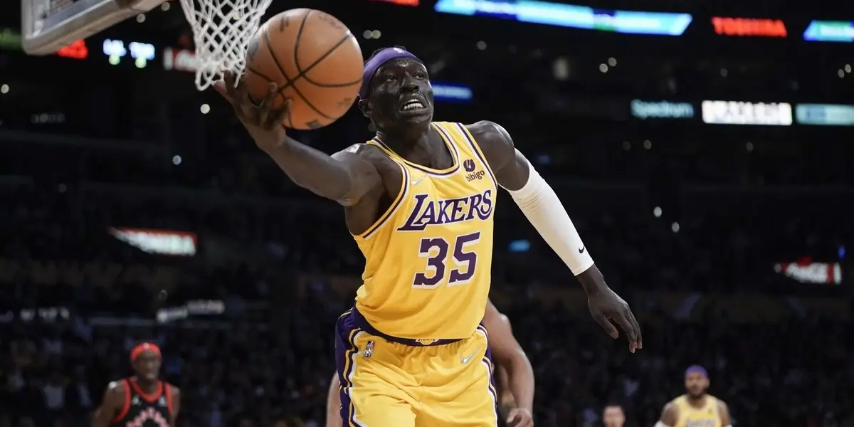 Lakers player, Wenyen Gabriel, want to use basketball to unite the people of South Sudan after conflict 